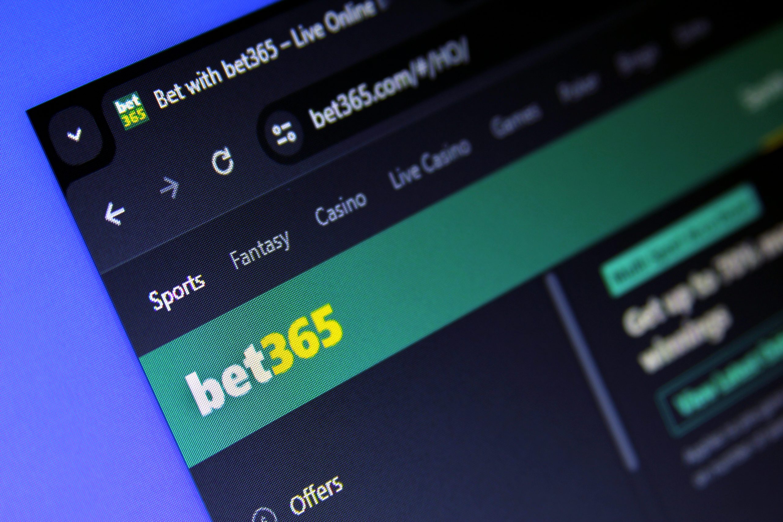 Profit slump fails to dent £280m payout for Bet365 chief - Share Talk